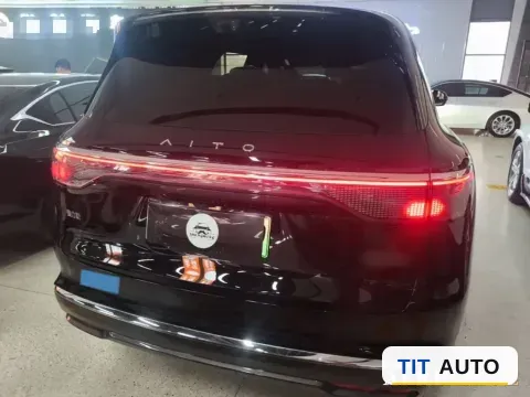 2025 AITO AITO M8 3