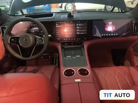 2025 AITO AITO M8 10