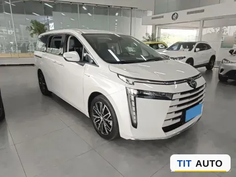 2024 GAC Trumpchi E8 PHEV 5