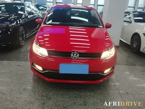 2016 Volkswagen Polo 2
