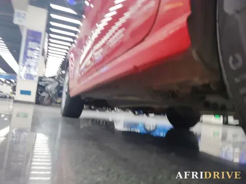 2016 Volkswagen Polo 26