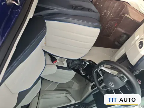 2023 Volkswagen Tayron GTE 9