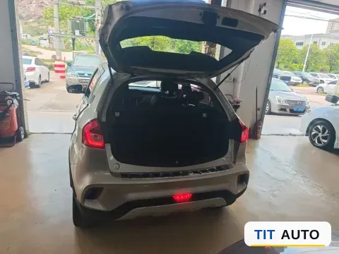 2017 Geely Vision X3 20