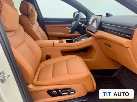 2025 AITO AITO M5 12