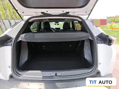 2022 Peugeot 2008 13