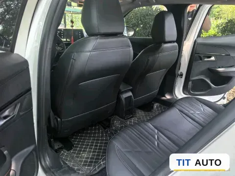 2022 Peugeot 2008 3