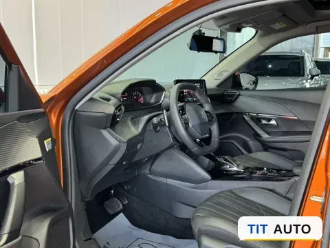 2022 Peugeot 2008 4