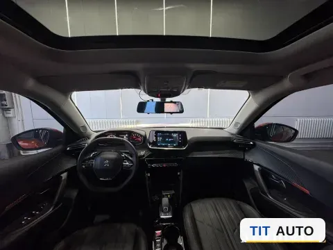 2022 Peugeot 2008 5