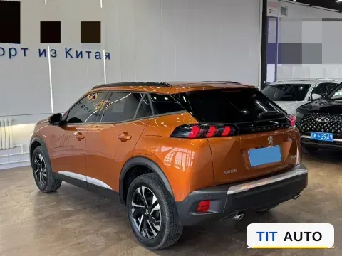 2022 Peugeot 2008 7