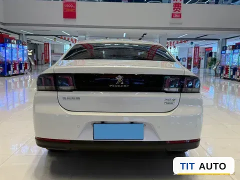 2018 Peugeot 308 7