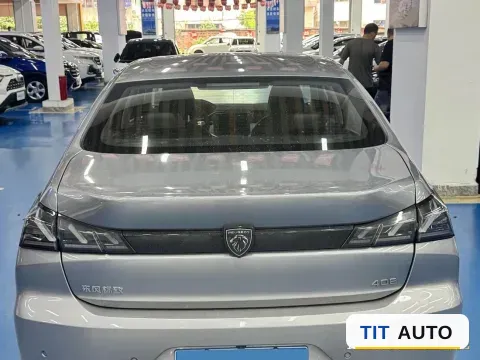 2024 Peugeot 408 5