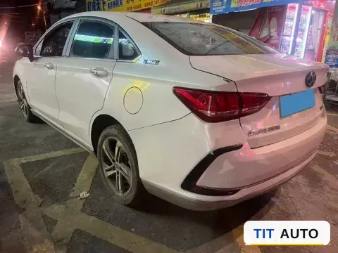2018 BeiJing Auto EU5 4