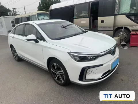 2018 BeiJing Auto EU5 3