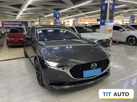 2023 Mazda 3 Axela 3