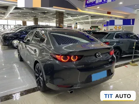2023 Mazda 3 Axela 7