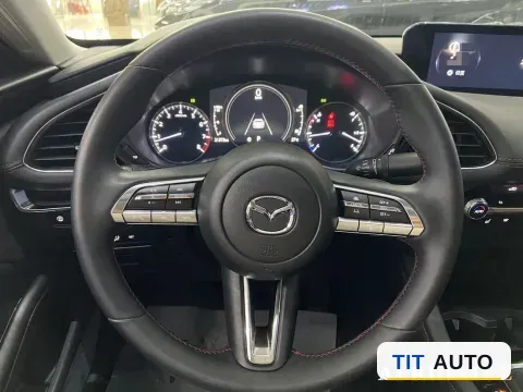 2023 Mazda 3 Axela 10