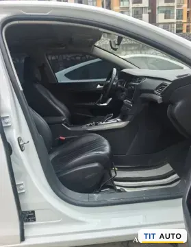 2020 Peugeot 408 3
