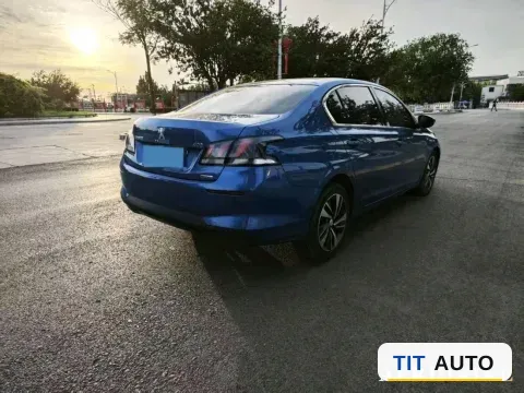 2018 Peugeot 408 9