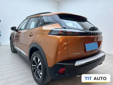 2022 Peugeot 2008 4
