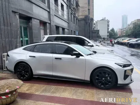 2024 ChangAn UNI-V 4