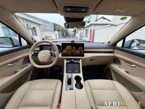 2024 AITO M5 5