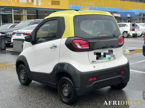 2019 BaoJun E100 3