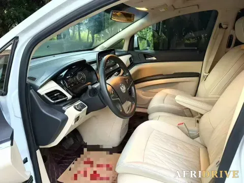 2023 Buick GL8 3