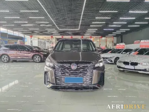 2023 Buick GL8 2