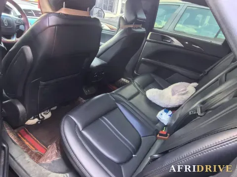 2020 Lincoln MKZ 4