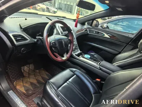 2020 Lincoln MKZ 5
