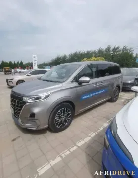 2025 Roewe iMAX8