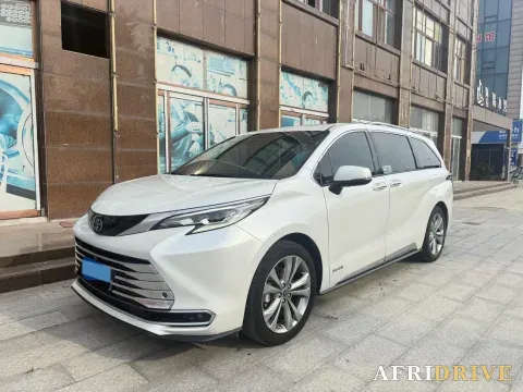 2023 Toyota Sienna