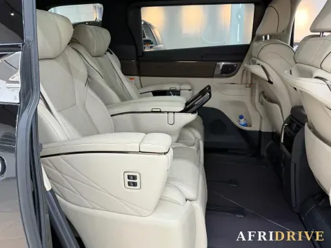 2024 Toyota Alphard 10