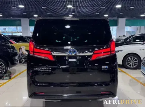 2021 Toyota Alphard 8
