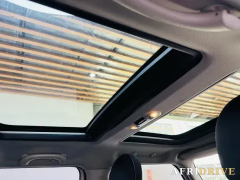 2022 MINI MINI 8