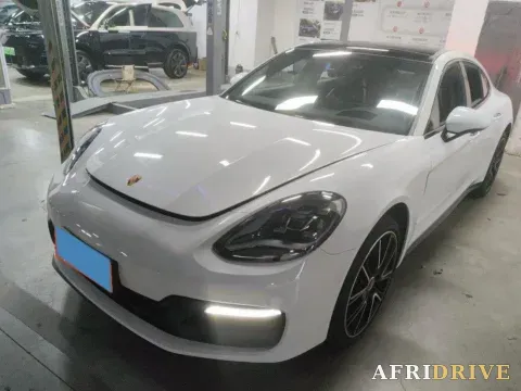 2023 Porsche Panamera