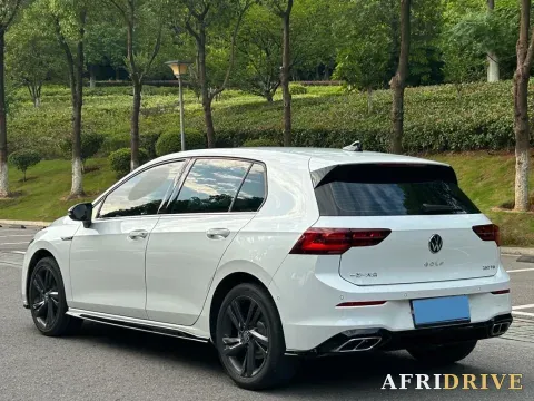 2021 Volkswagen Golf 4