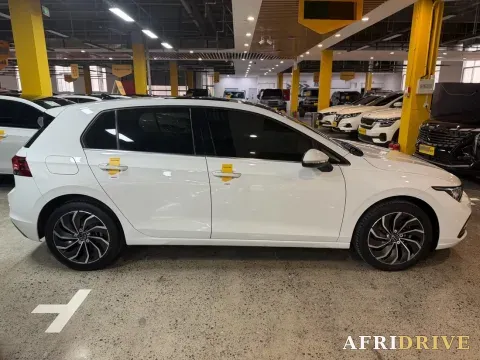 2023 Volkswagen Golf 6