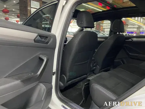 2022 Volkswagen T-Roc 5