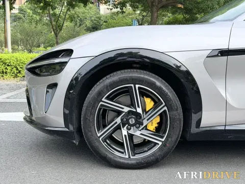 2025 MI YU7 18