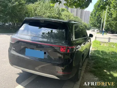 2025 AITO M9 2