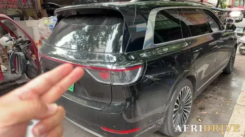 2025 AITO M9 2