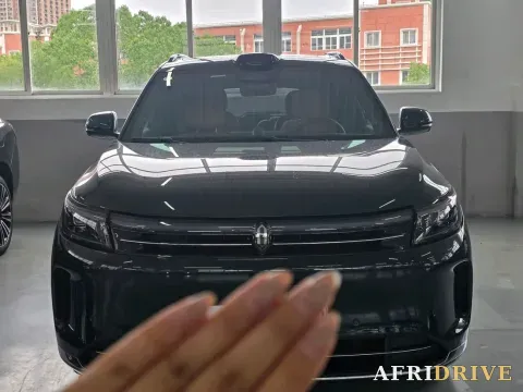 2024 AITO M7 4