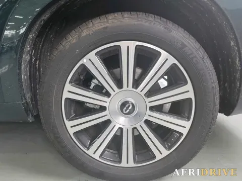2024 AITO M7 5