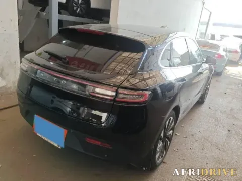 2022 AITO M5 2