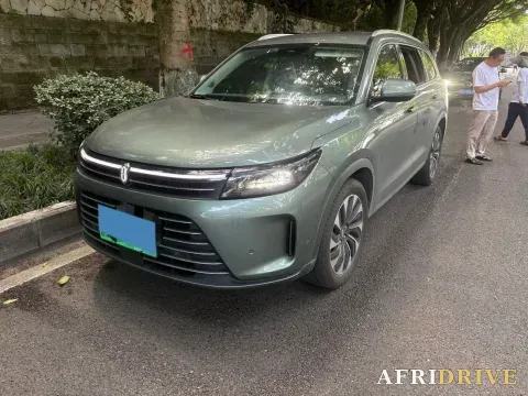 2022 AITO M7