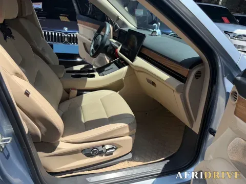 2022 AITO M5 12