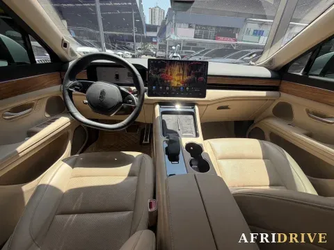 2022 AITO M5 13