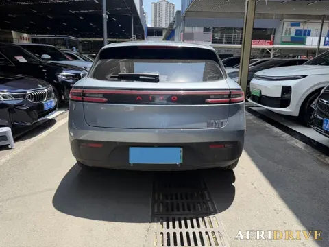 2022 AITO M5 5