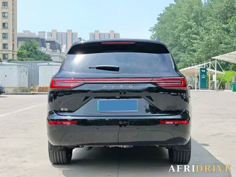 2024 AITO M7 6